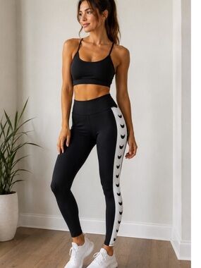 C&C California Black Leggings with White Crescent Side Panel